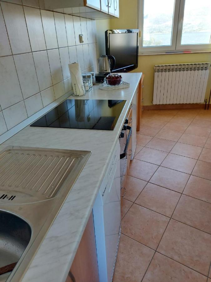 Apartman Luka Jadrtovac Buitenkant foto
